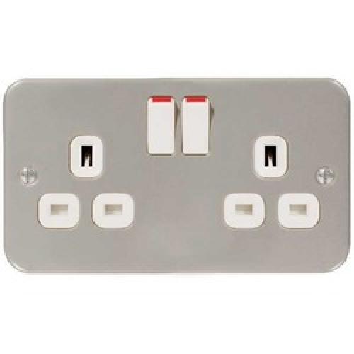 SURFACE SWITCHSOCKET OUTLET    2 GANG METALCLAD MC522-01