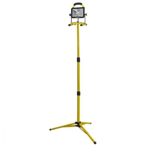 FLOODLIGHT SITE 1800 LUMENS    TRIPOD OR FREESTANDING 240V